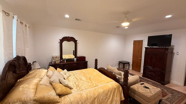 9415 Arborhill Drive, Dallas, TX 75243