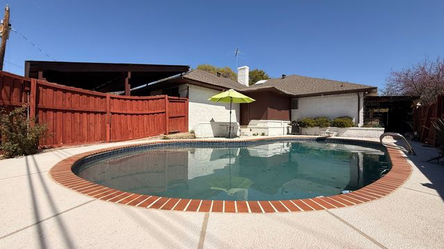 9415 Arborhill Drive, Dallas, TX 75243