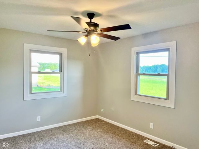 15841 E 265 N, Columbus, IN 47203