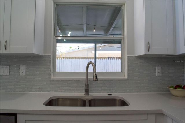 316 COUNTRY CLUB DRIVE, Oldsmar, FL 34677