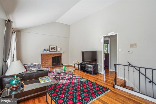 1803 RUPERT ST, Mclean, VA 22101