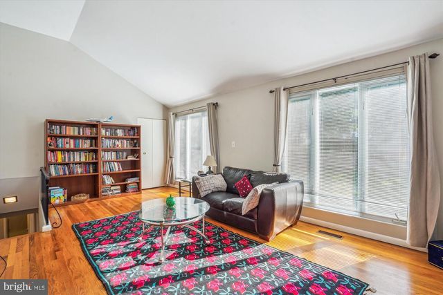 1803 RUPERT ST, Mclean, VA 22101