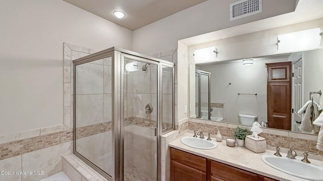 415 W WATERSIDE DR, 404 404, Post Falls, ID 83854