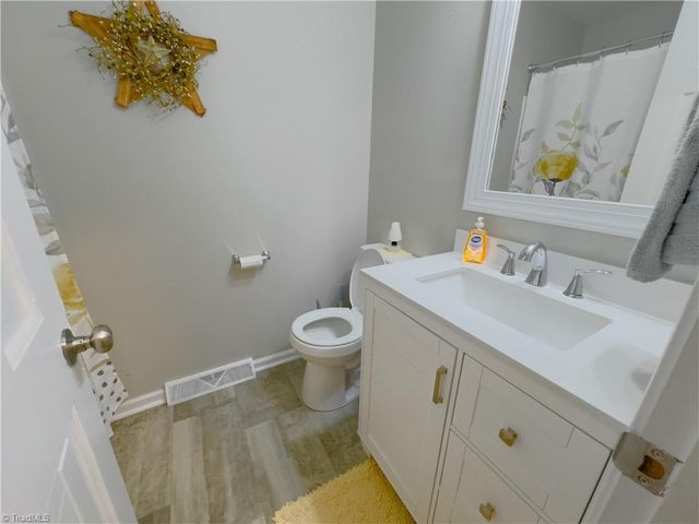 142 Arthur Haney Road, Dobson, NC 27017