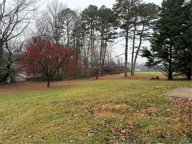 142 Arthur Haney Road, Dobson, NC 27017