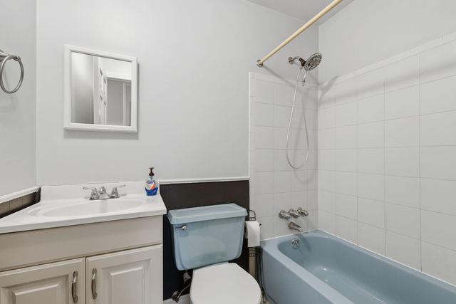 215 Claxon Drive, Florence, KY 41042