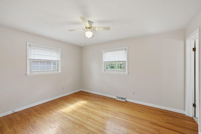 215 Claxon Drive, Florence, KY 41042