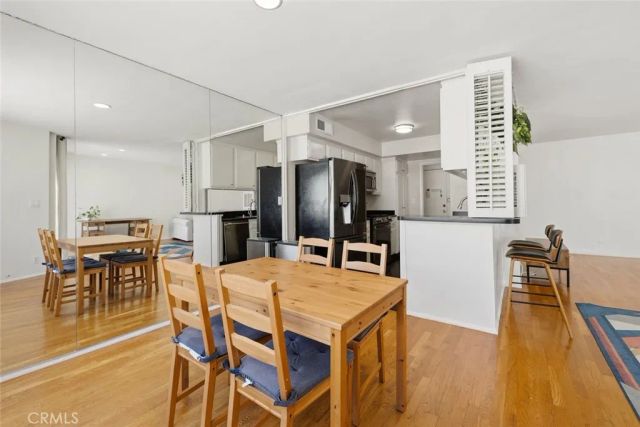 4520 Natick Avenue, Sherman Oaks, CA 91403
