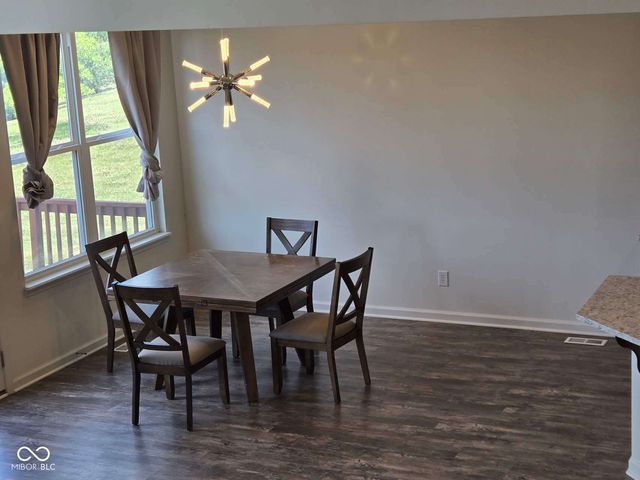 4422 Voyageur Way, Carmel, IN 46074