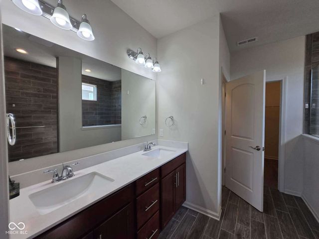4422 Voyageur Way, Carmel, IN 46074