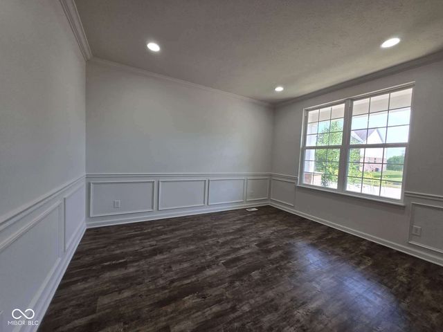 4422 Voyageur Way, Carmel, IN 46074