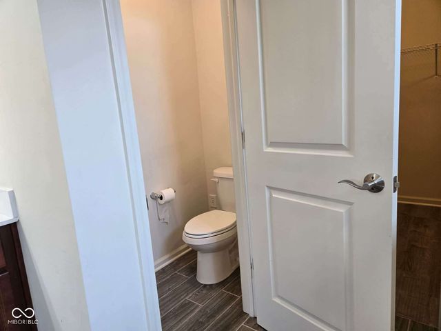 4422 Voyageur Way, Carmel, IN 46074