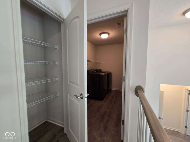 4422 Voyageur Way, Carmel, IN 46074