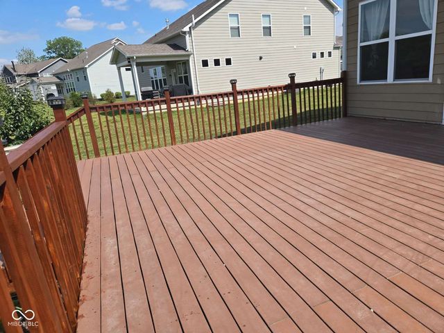 4422 Voyageur Way, Carmel, IN 46074