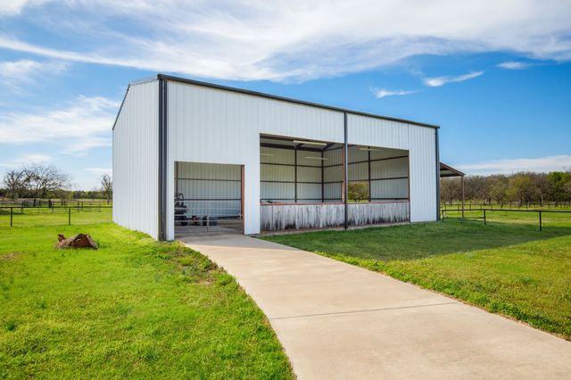 245 Barnes Bridge Road, Sunnyvale, TX 75182