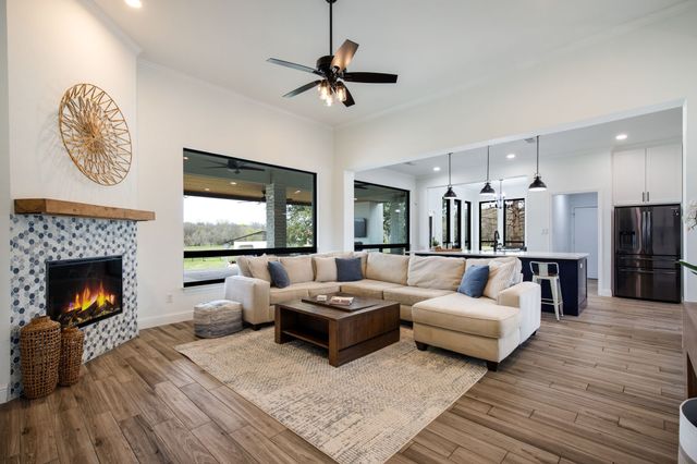 245 Barnes Bridge Road, Sunnyvale, TX 75182