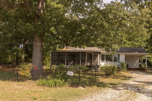 609 Wilcox Avenue, Gaffney, SC 29341