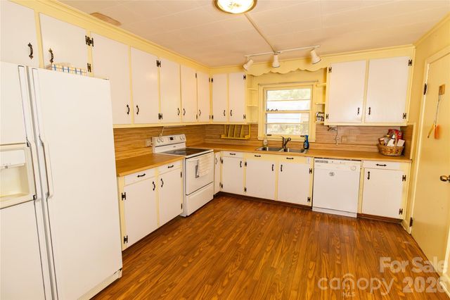 609 Wilcox Avenue, Gaffney, SC 29341