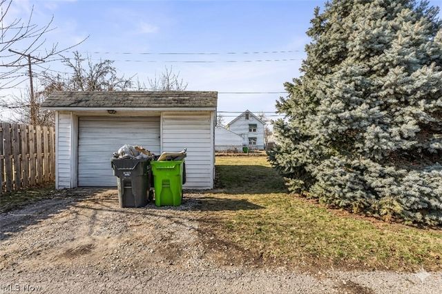 22501 Arms Avenue, Euclid, OH 44123