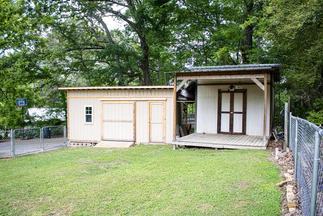 31 Dry Creek Road, Lafayette, GA 30728