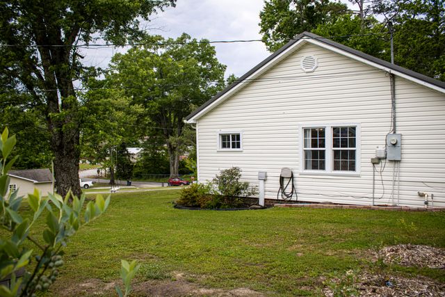 31 Dry Creek Road, Lafayette, GA 30728