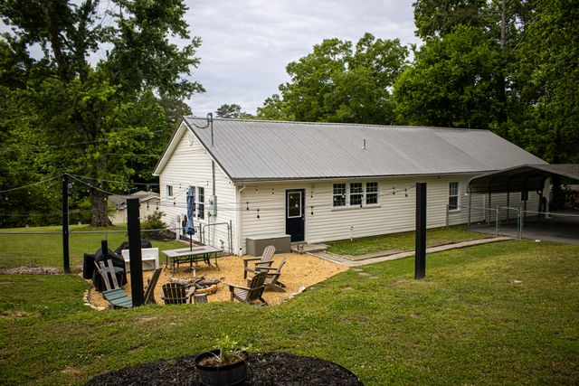 31 Dry Creek Road, Lafayette, GA 30728