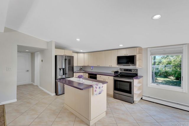 1602 Noble Street, East Meadow, NY 11554