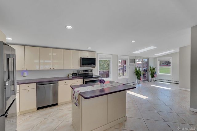 1602 Noble Street, East Meadow, NY 11554