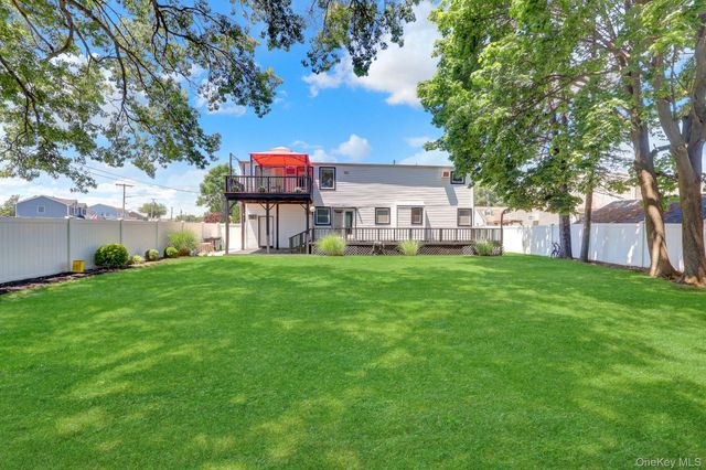 1602 Noble Street, East Meadow, NY 11554