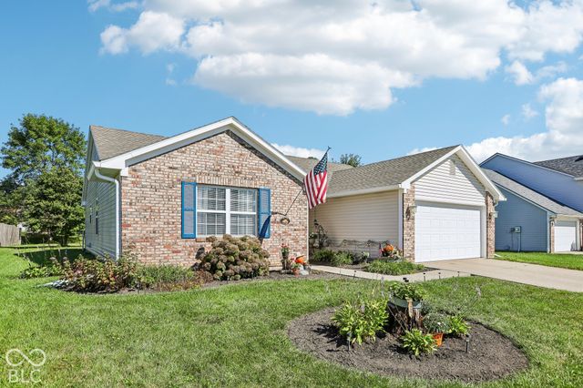 320 E Quail Wood Lane, Westfield, IN 46074
