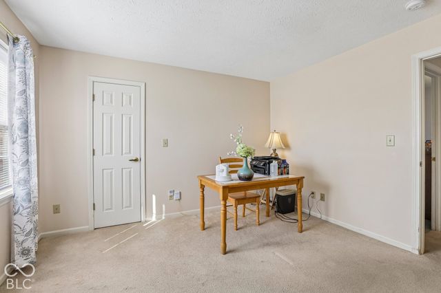 320 E Quail Wood Lane, Westfield, IN 46074
