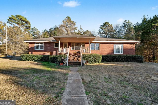 2199 Jackson Lake Road, Mansfield, GA 30055