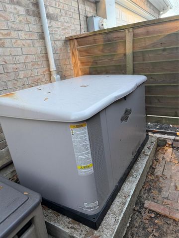 104 Fish Creek Thoroughfare, Montgomery, TX 77316