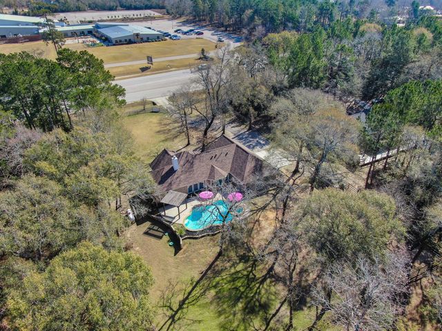 104 Fish Creek Thoroughfare, Montgomery, TX 77316