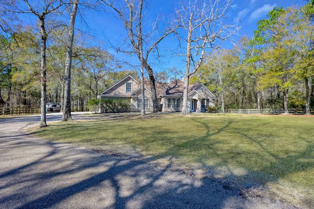 104 Fish Creek Thoroughfare, Montgomery, TX 77316