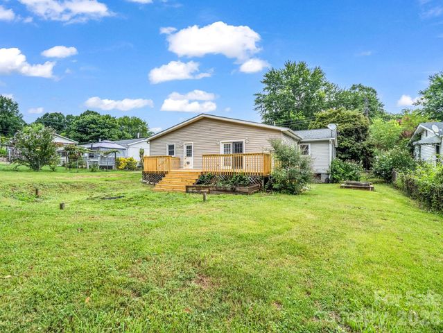 119 Scenic View Drive, Swannanoa, NC 28778
