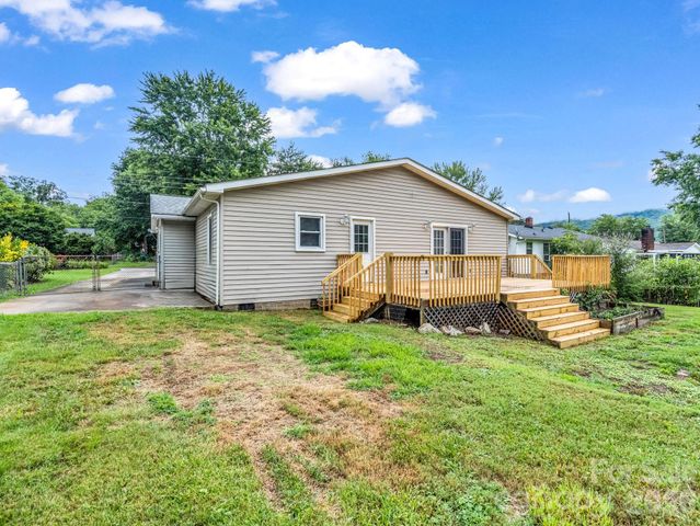 119 Scenic View Drive, Swannanoa, NC 28778