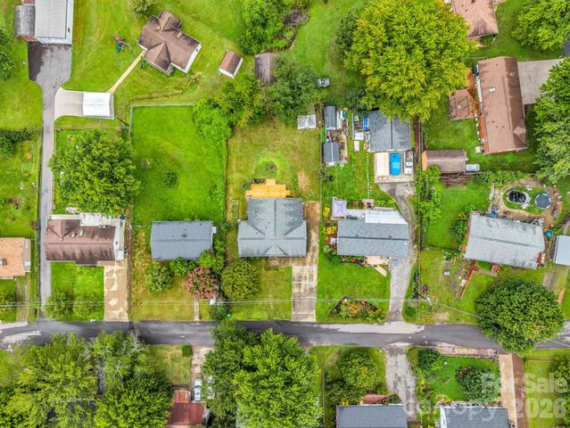 119 Scenic View Drive, Swannanoa, NC 28778