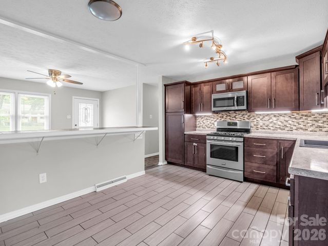 119 Scenic View Drive, Swannanoa, NC 28778