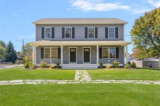 19 Wood Street A, Warwick, RI 02889