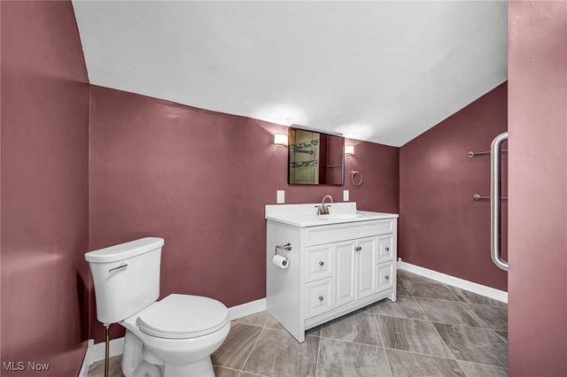 10831 Chillicothe Road, Kirtland, OH 44094