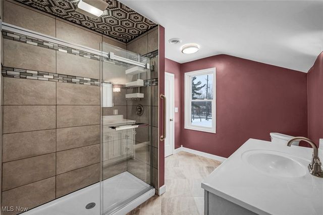 10831 Chillicothe Road, Kirtland, OH 44094