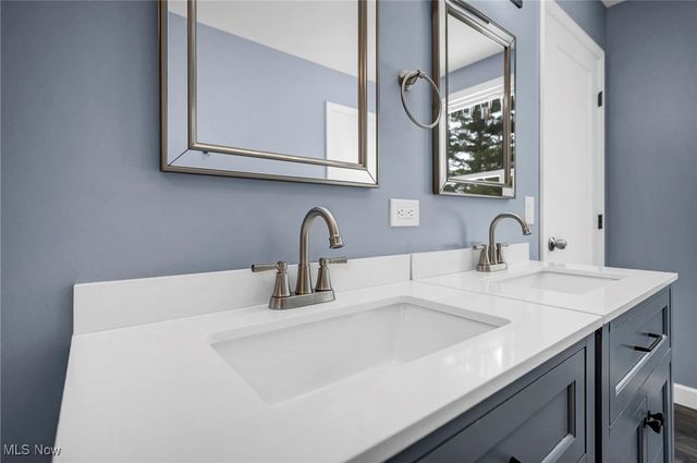 10831 Chillicothe Road, Kirtland, OH 44094