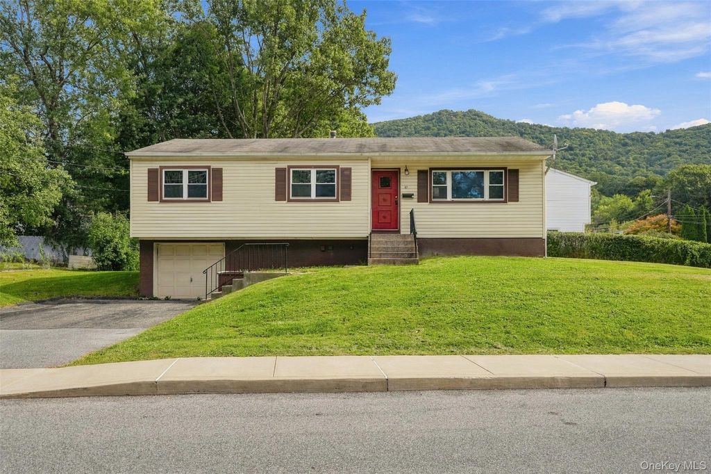 70 Phillips Street, Beacon, NY 12508