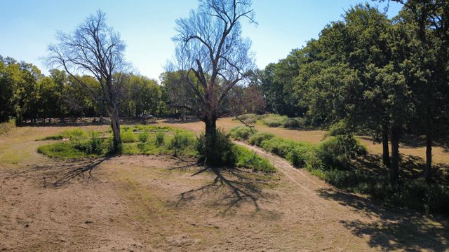 383 RSCR 1605, East Tawakoni, TX 75472