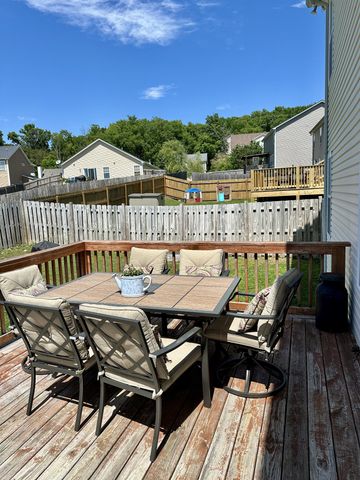 123 Trail Ridge Way, Hendersonville, TN 37075