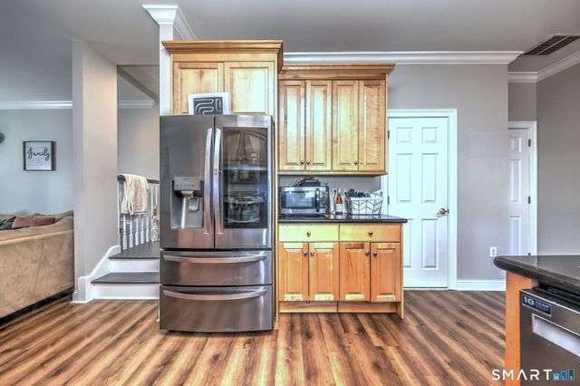 12 Landin Street A, Woodbridge, CT 06525