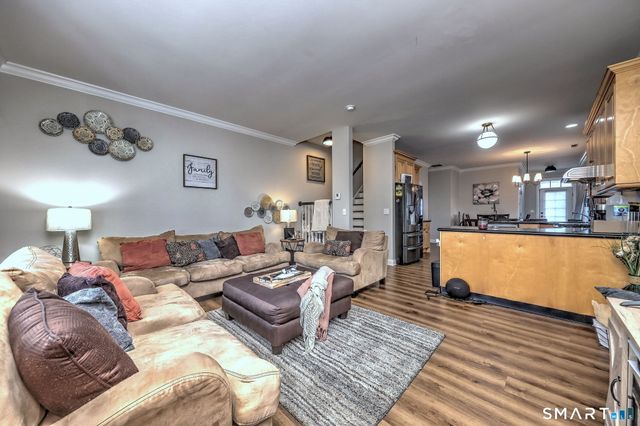 12 Landin Street A, Woodbridge, CT 06525