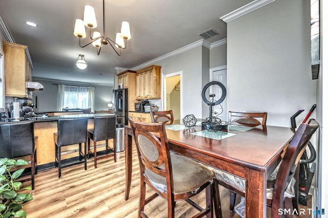 12 Landin Street A, Woodbridge, CT 06525