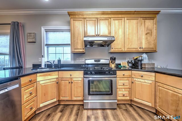 12 Landin Street A, Woodbridge, CT 06525